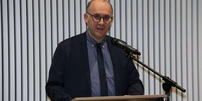 Officiële opening van gerenoveerd gemeentehuis