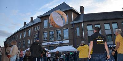 Volleybal match XXL