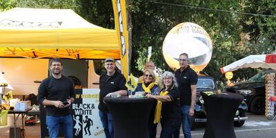 Voorbereiding N-VA stand